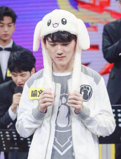 NAF ： ＂我们可以击败排名前10左右的队伍，但一旦遇到前5的队伍，我们就会遇到困难＂