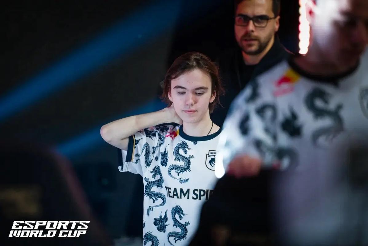 全球冠军赛：只差一口气，BLG不敌DRX跌入败者组