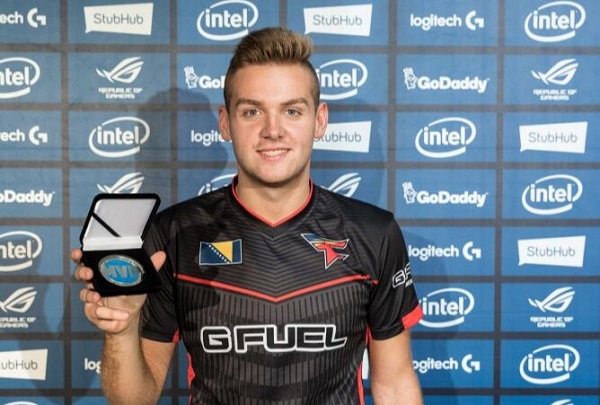 NS与DK转会争议告终，联合声明：NS已向Ghost选手正式道歉